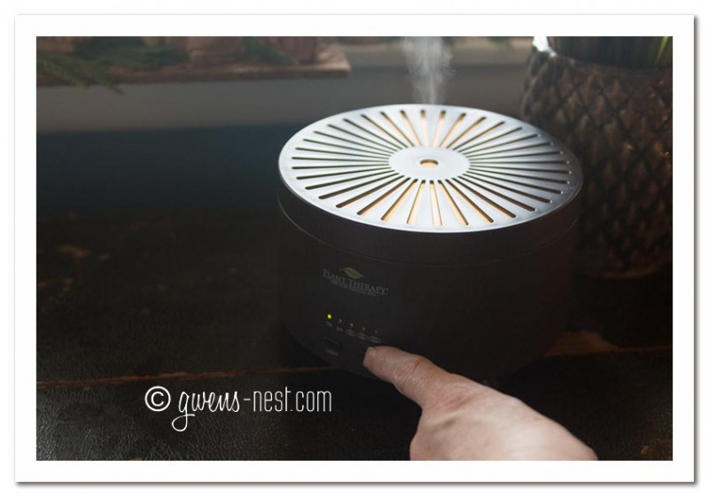 The Plant Therapy Aromafuse diffuser is awesome! I review it, and share my favorite aromatherapy recipe: piney woods blend.